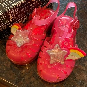 Girl sandals